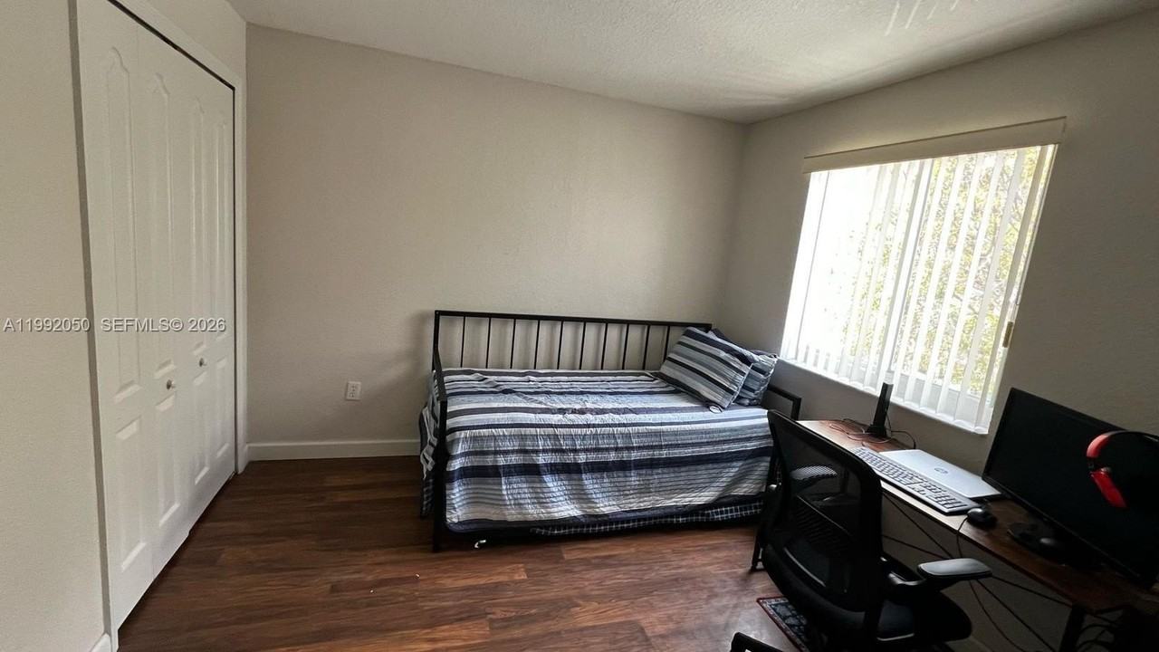 6980 Nw 177th St #L102 - Photo 6 of 22