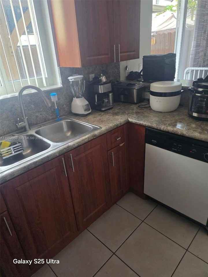 6980 Nw 177th St #L102 - Photo 7 of 22