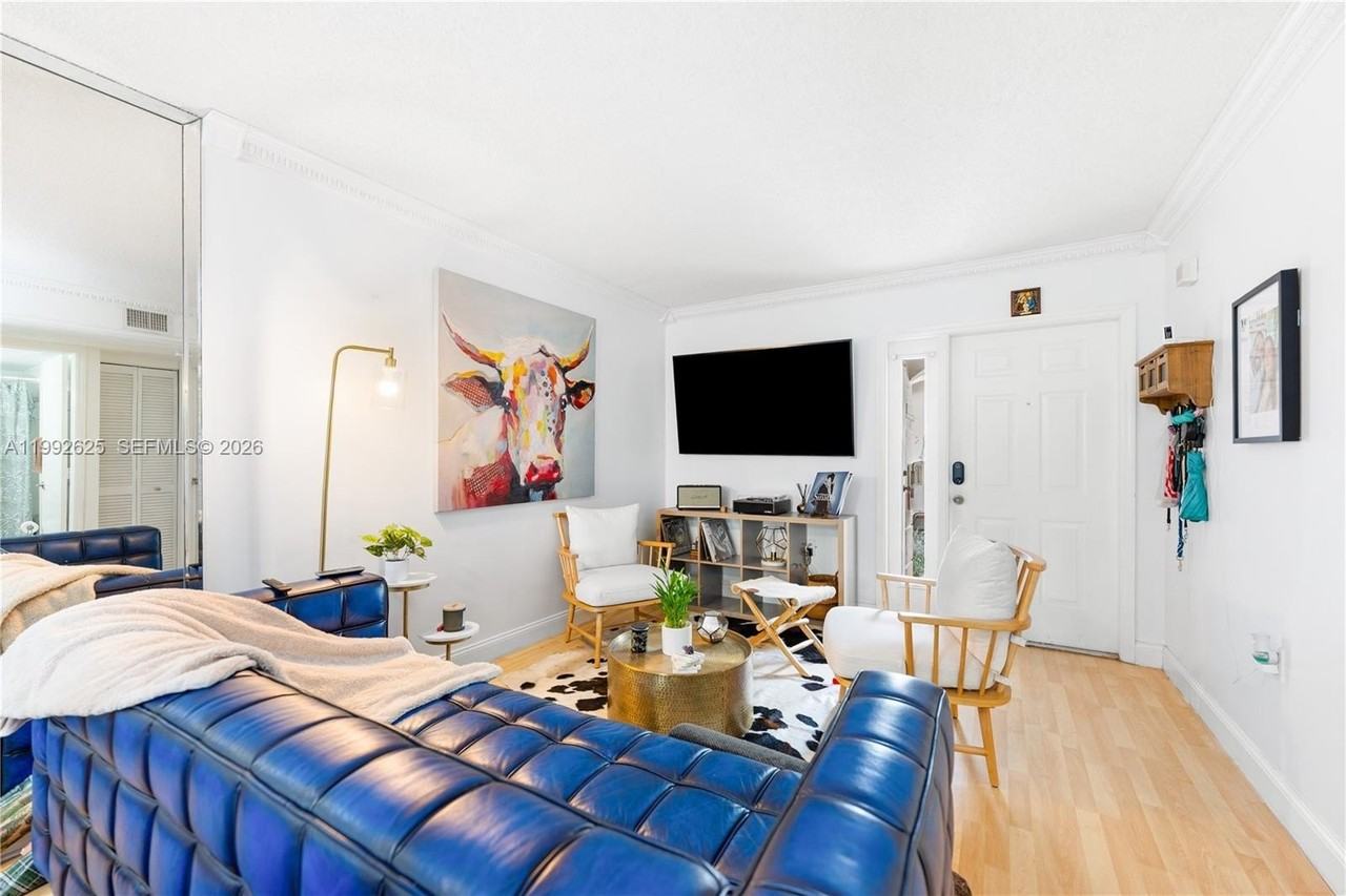 7760 Nw 22nd St #103 - Photo 2 of 26