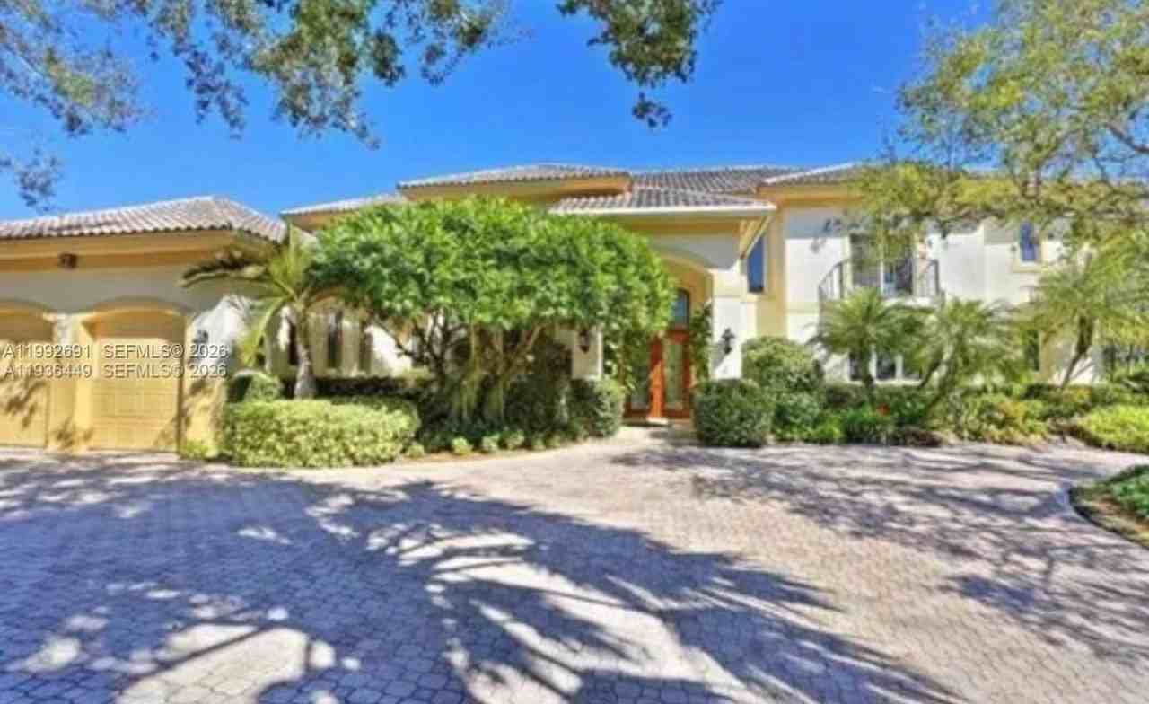 673 Destacada Ave #0 - Photo 2 of 9