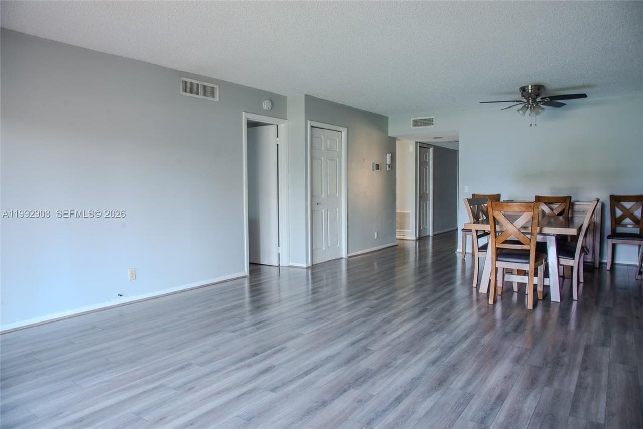 16431 Blatt Blvd #103 - Photo 7 of 14