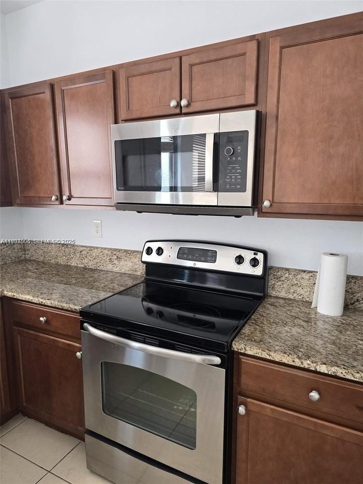 11440 Sw 239th Ln - Photo 7 of 23