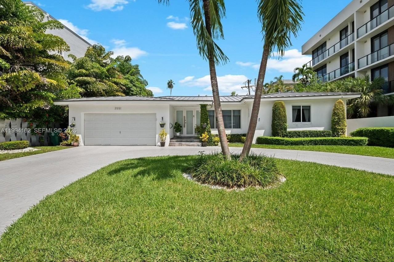 3551 E Glencoe St - Photo 6 of 13