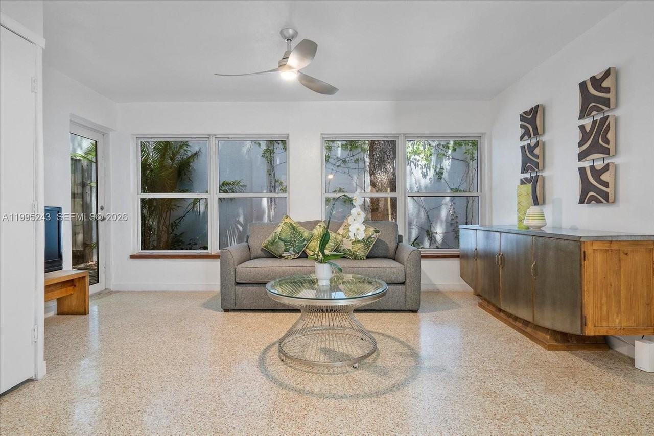 2951 Jefferson St - Photo 6 of 21