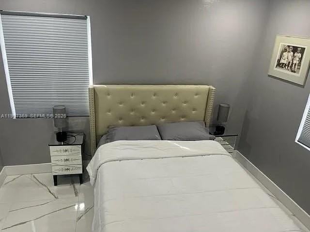 11221 Ne 9th Ave #0 - Photo 5 of 14