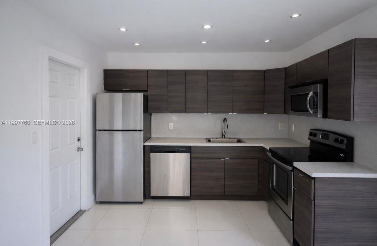 560 Ne 67th St #1 - Photo 2 of 13