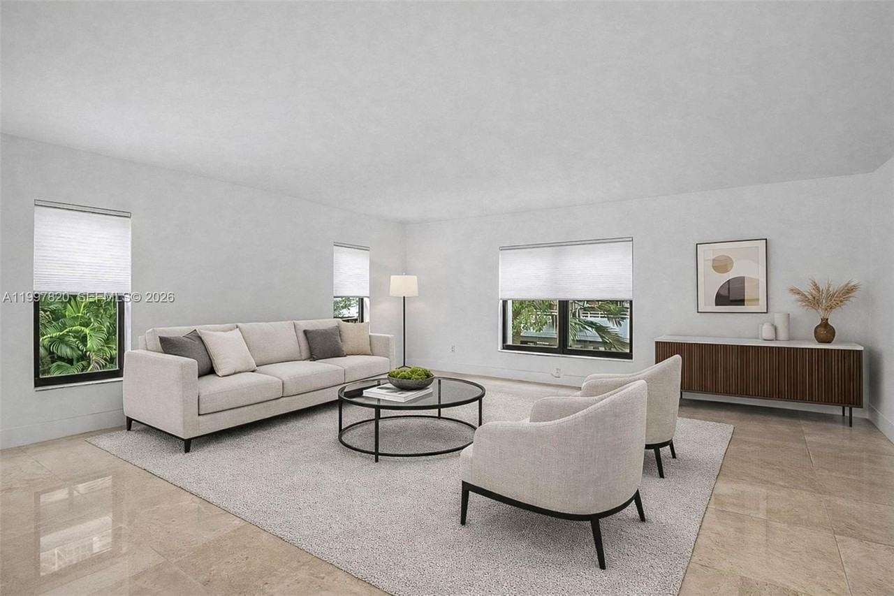 2000 Brickell Ave #2004 - Photo 4 of 23