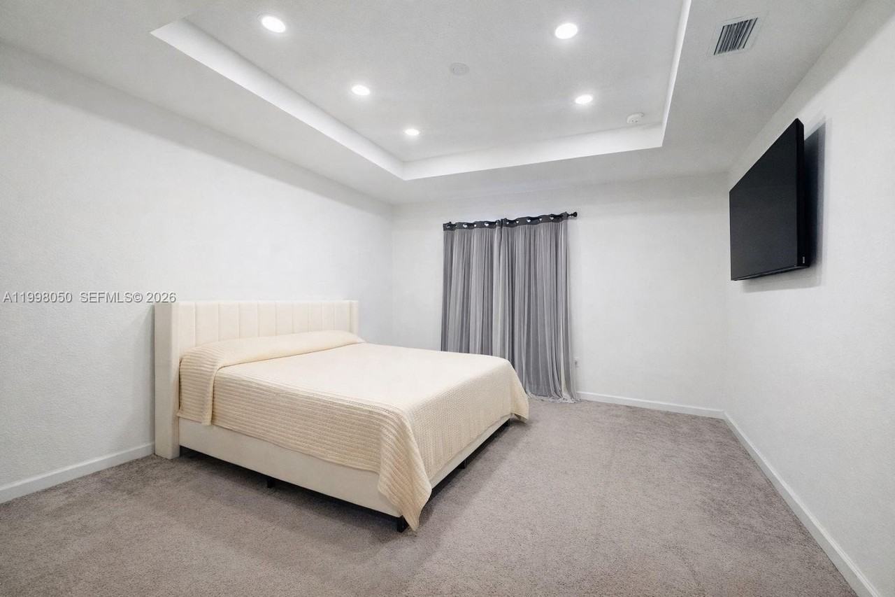 12767 Sw 230th Ter #12767 - Photo 3 of 17
