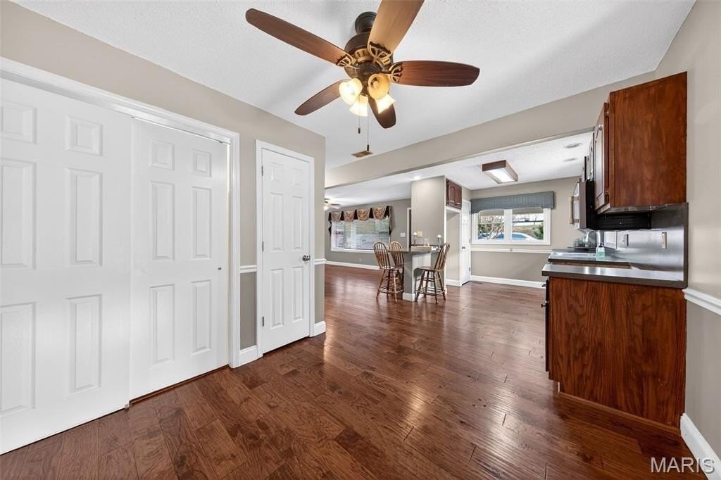 5591 Old State Route 21 - Photo 6 of 26