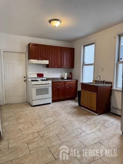 537 S Park St - Photo 5 of 7