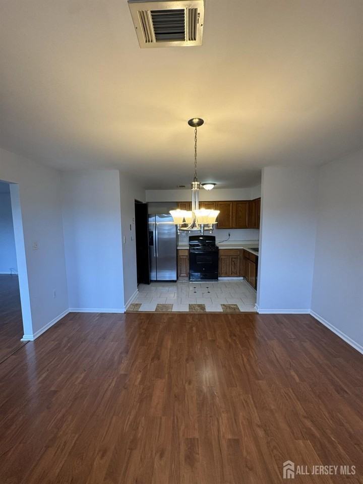 4706 Boice Dr - Photo 7 of 15