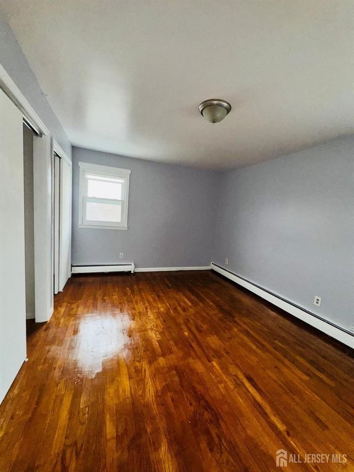 32 Union Pl #2FL - Photo 6 of 14