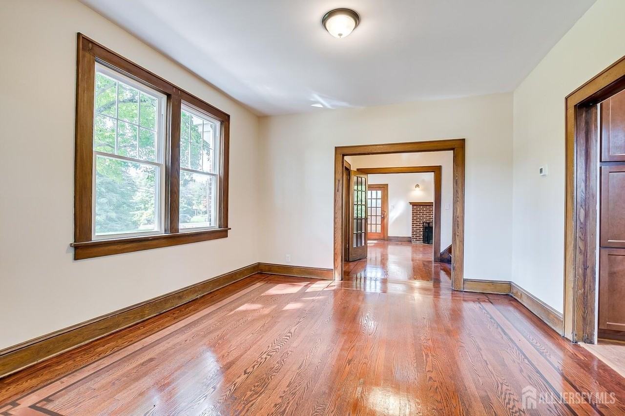 338 Buckelew Ave - Photo 6 of 50