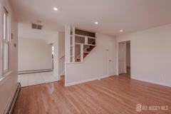 253 9th St Apt A #A - Photo 1 of 1