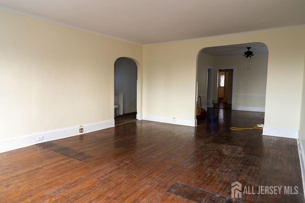 46 Catalpa Ave #2 - Photo 4 of 18