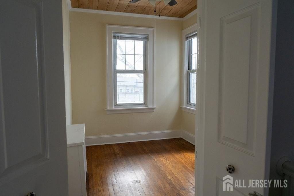 46 Catalpa Ave #2 - Photo 7 of 18