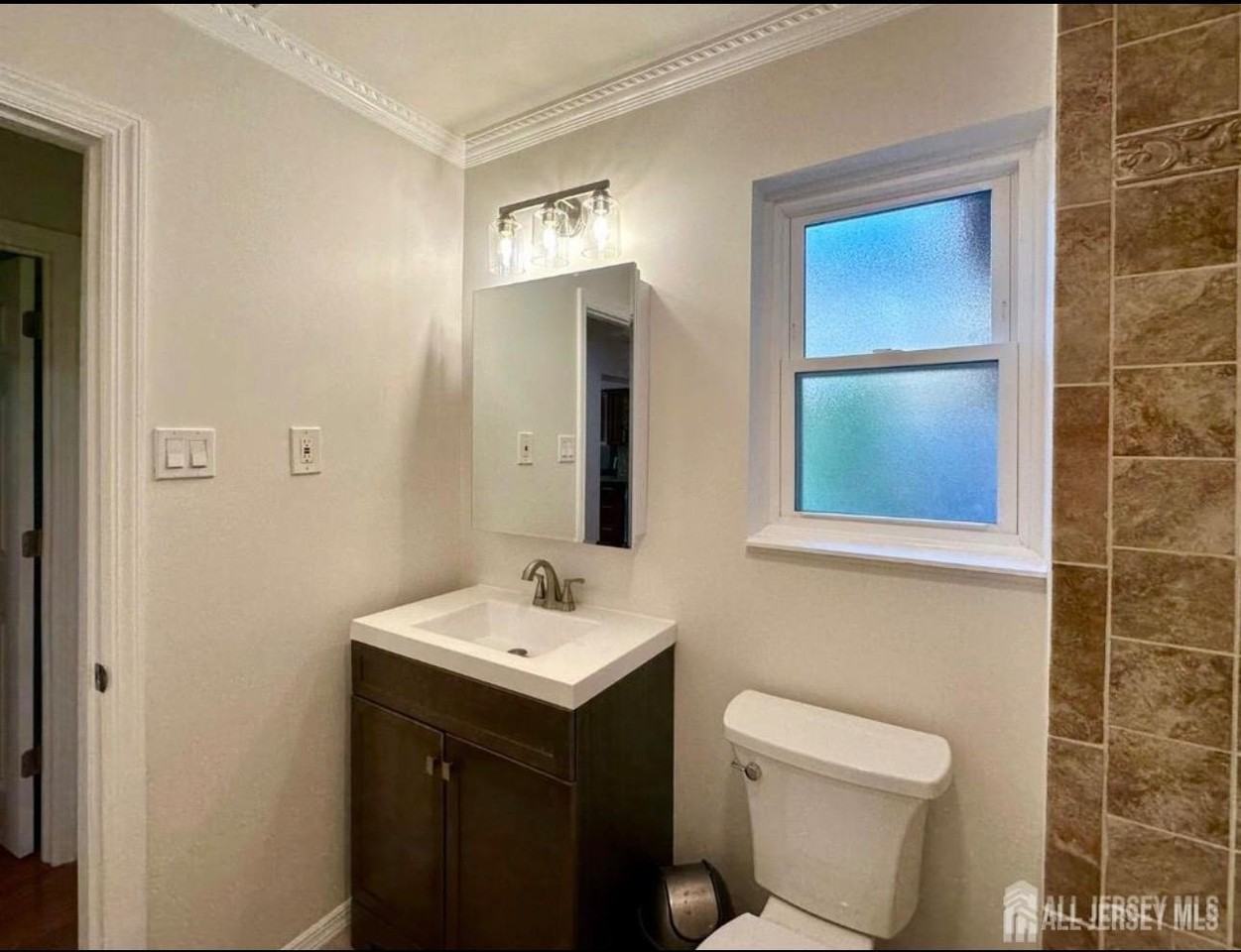 37 Judson St Apt 5a #5A - Photo 6 of 13