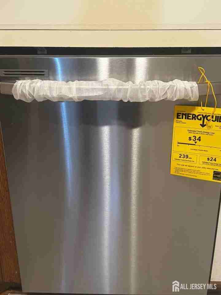 1109 Stoneridge Cir - Photo 5 of 27