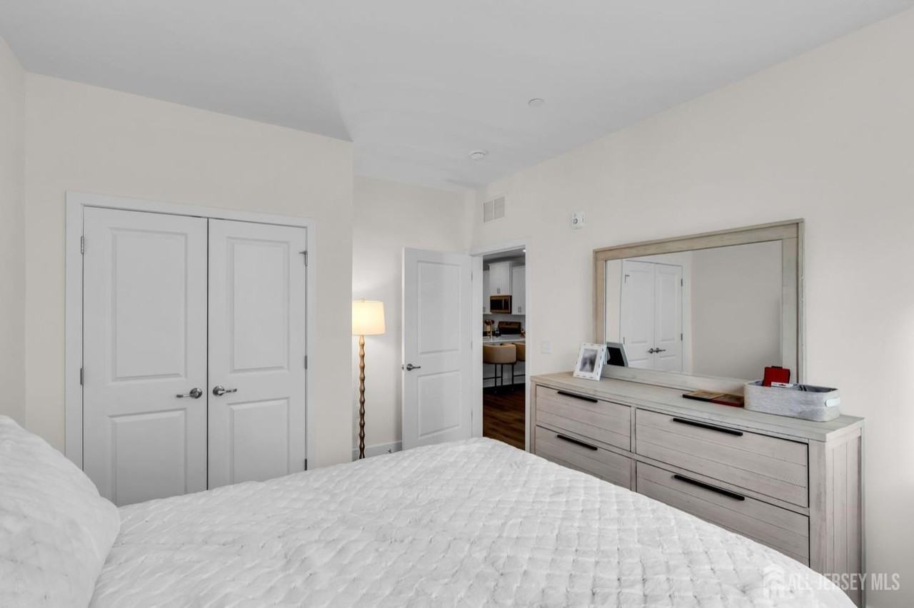 30102 Radford Court - Photo 7 of 13