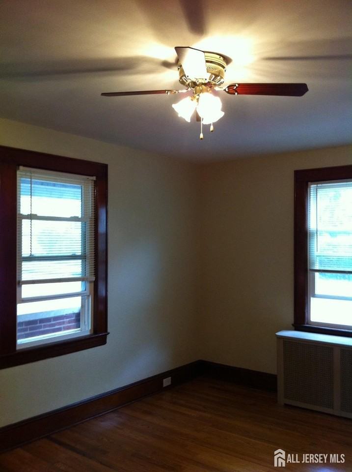 1301 Central Ave Unit 1 #1 - Photo 4 of 10