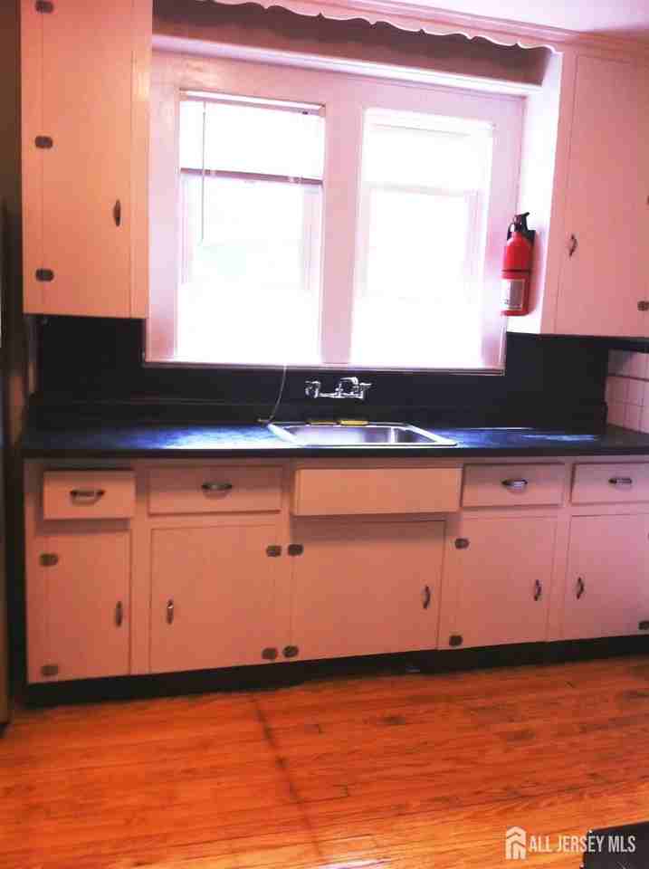 1301 Central Ave Unit 1 #1 - Photo 5 of 10