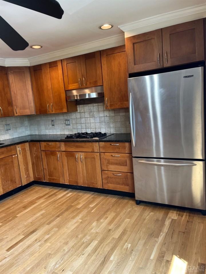 3601 N Oaks Blvd - Photo 4 of 38