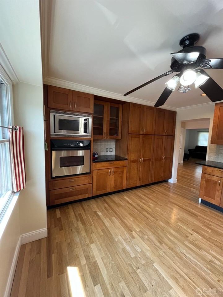 3601 N Oaks Blvd - Photo 7 of 38