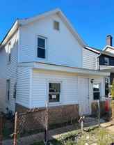 541 Hartford St - Photo 1 of 1