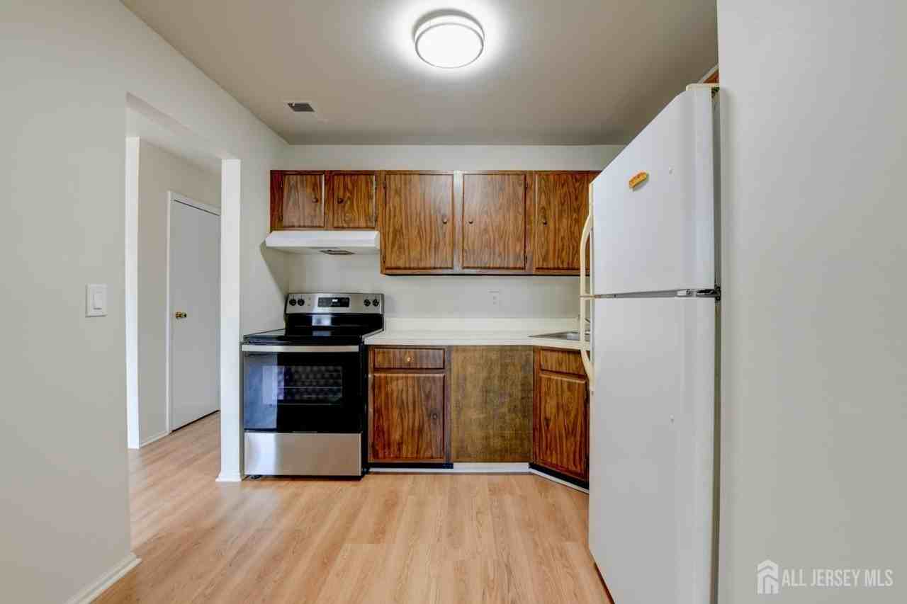 6 College Dr - Photo 6 of 21