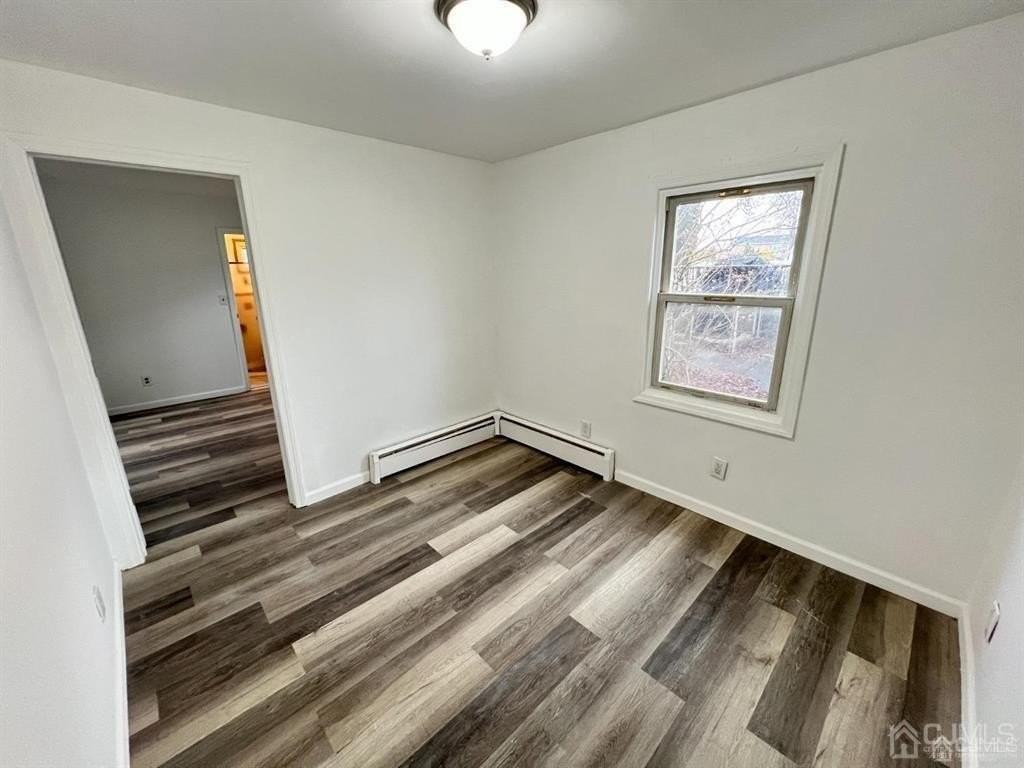 13 Sheridan Ave - Photo 7 of 18