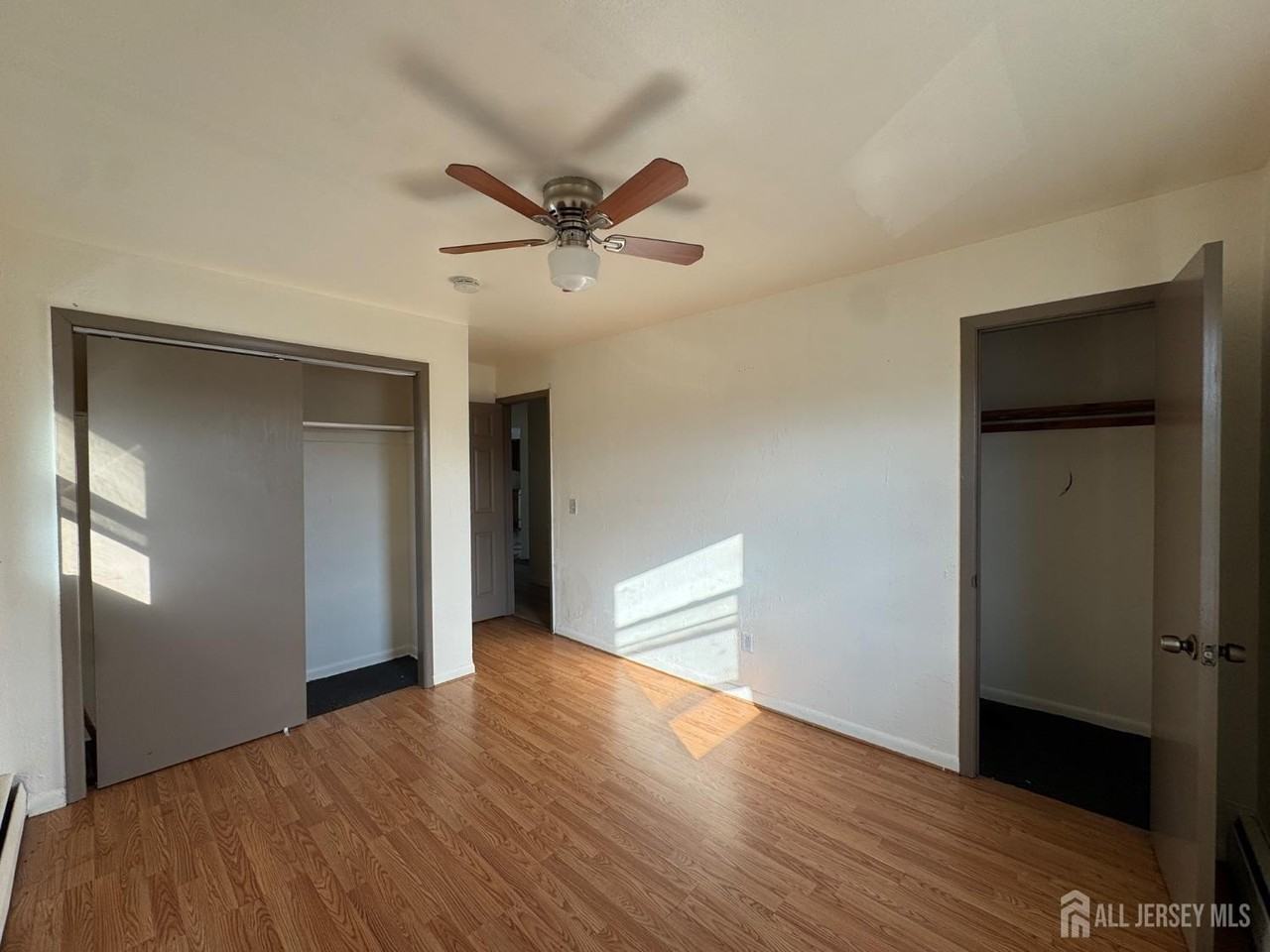 34 Carteret Ave #2