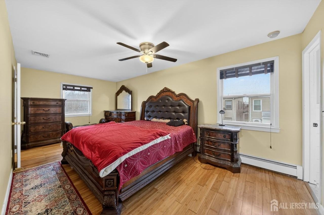 14 Carteret St - Photo 7 of 16