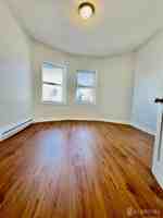 featured image of 489 S 17th St #2
