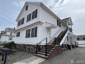 16 16 E Kupsch Street E unit: C #C - Photo 1 of 1