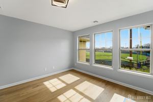 featured image of 704 Green Ln