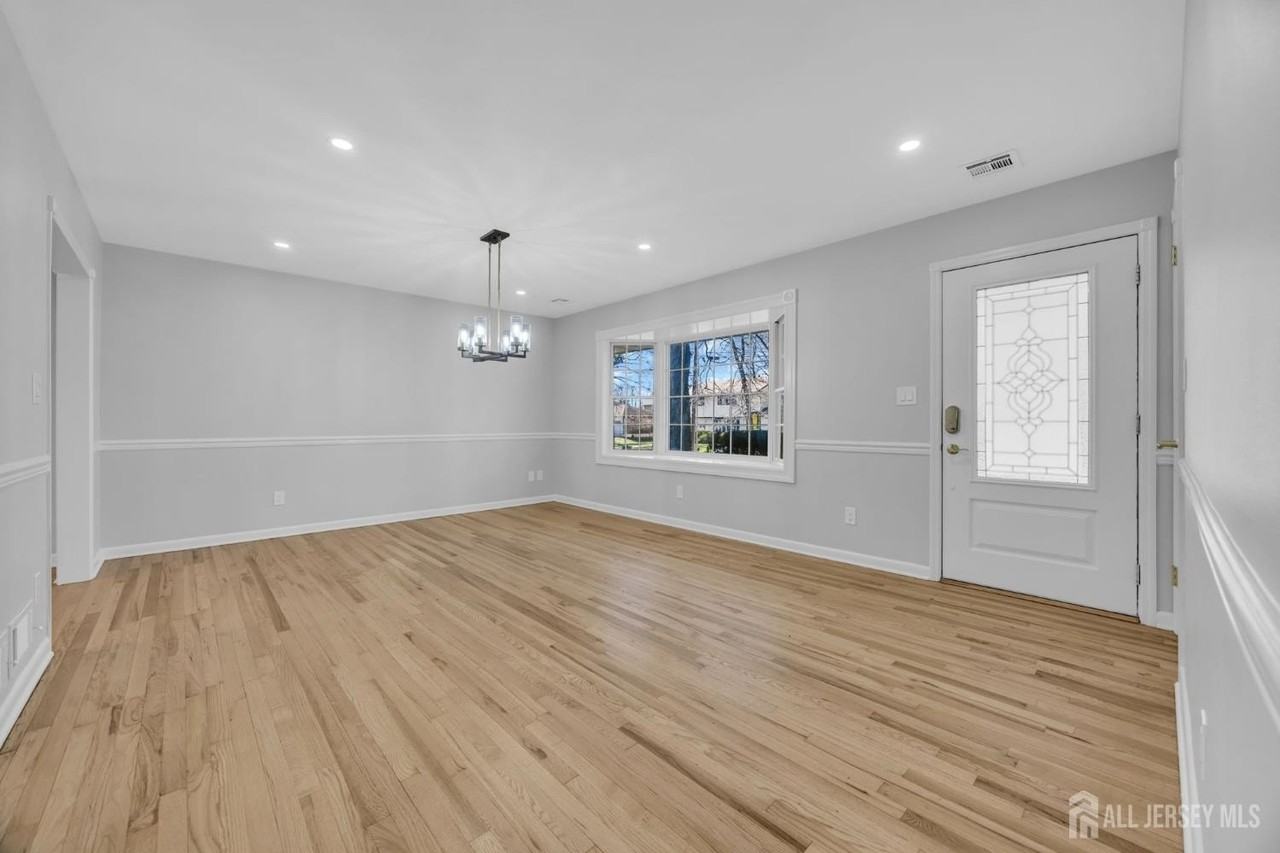 1430 Kearney Dr - Photo 7 of 50