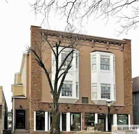 459 Main St #3 - Photo 2 of 31