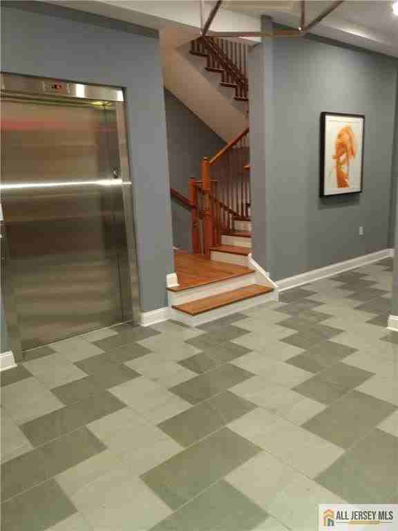 459 Main St #3 - Photo 7 of 31