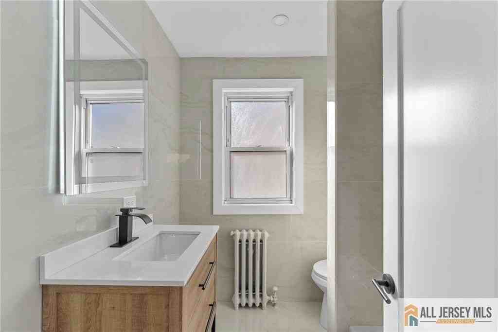 1608 Brunswick Ave #2 - Photo 7 of 8