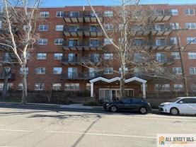 123 S Adelaide Ave Apt 1c #1C - Photo 1 of 1