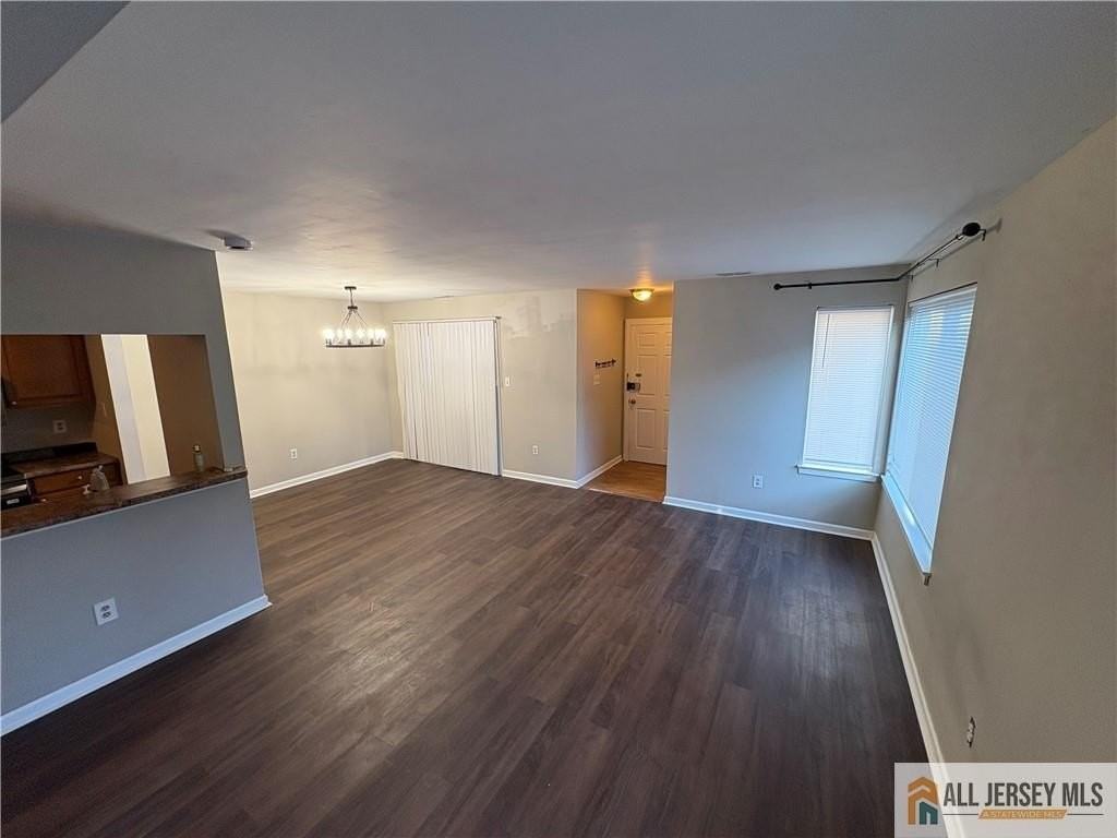 904 Gregorys Way #904 - Photo 7 of 19