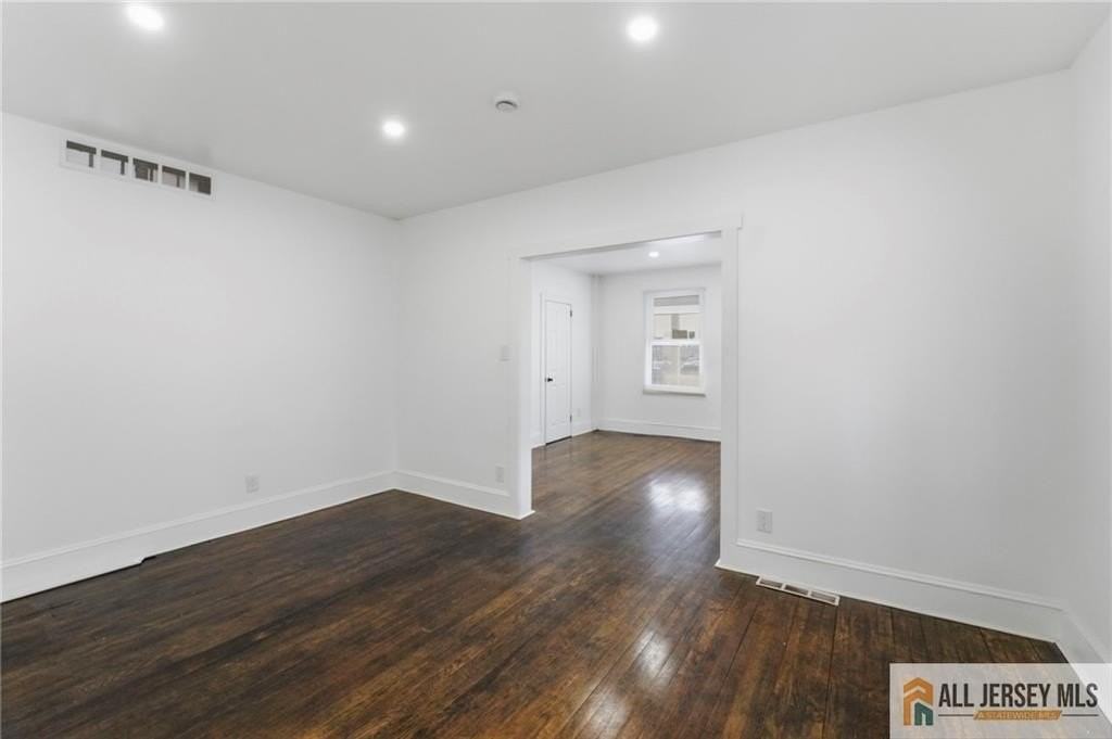 29 Grant St #1 - Photo 5 of 18