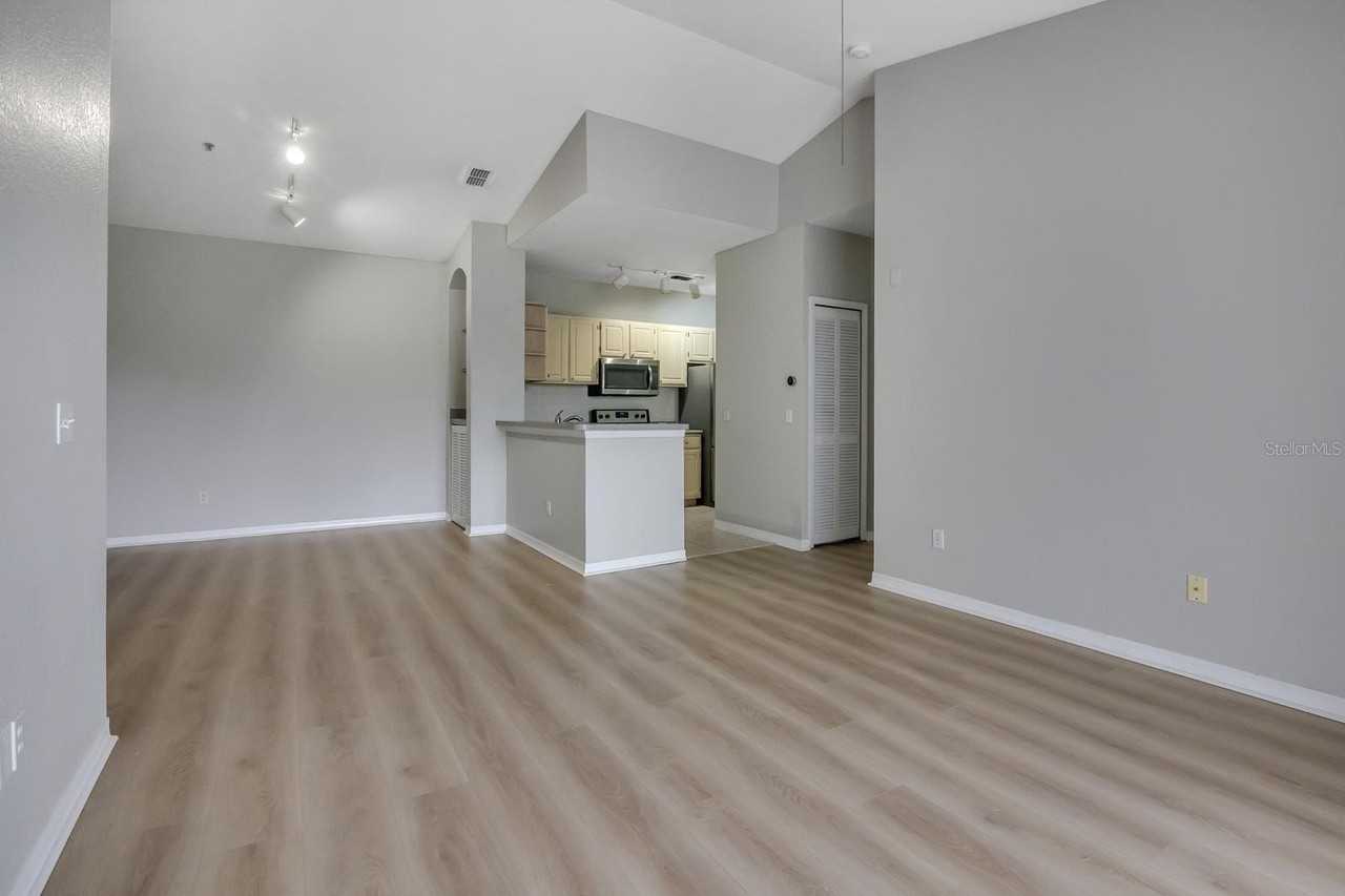 2705 Maitland Crossing Way #303 - Photo 3 of 29