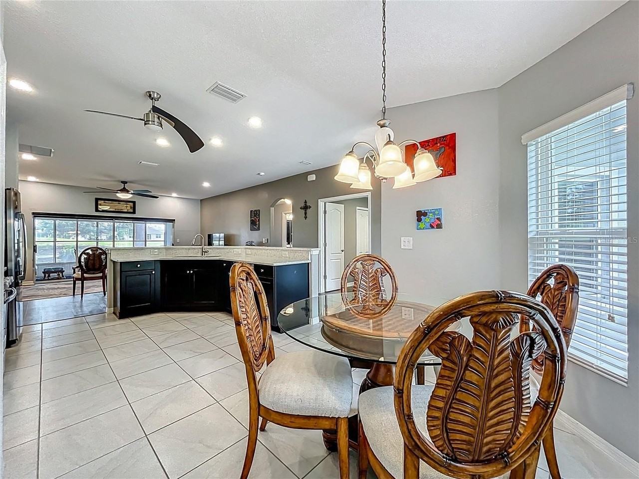 27327 Roanoke Dr - Photo 7 of 43