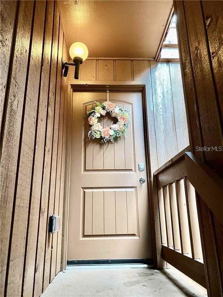 958 E Michigan St #B - Photo 4 of 30
