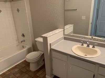 824 Camargo Way #206 - Photo 7 of 10