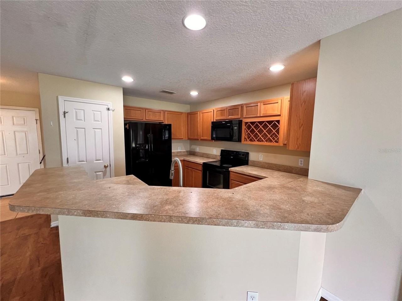 2476 Hassonite St - Photo 2 of 8