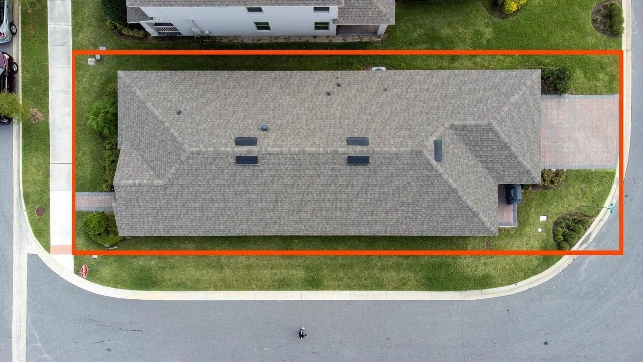 16743 Herongate Dr - Photo 5 of 39