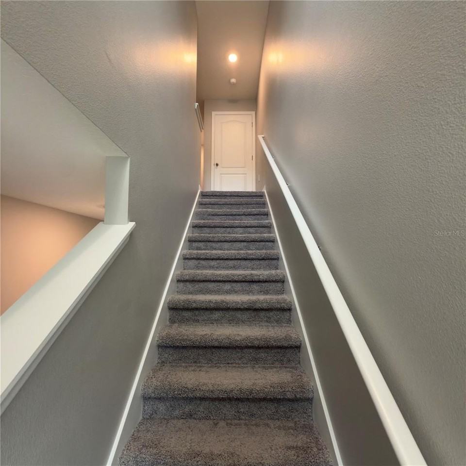 542 Zinfandel Dr - Photo 7 of 16