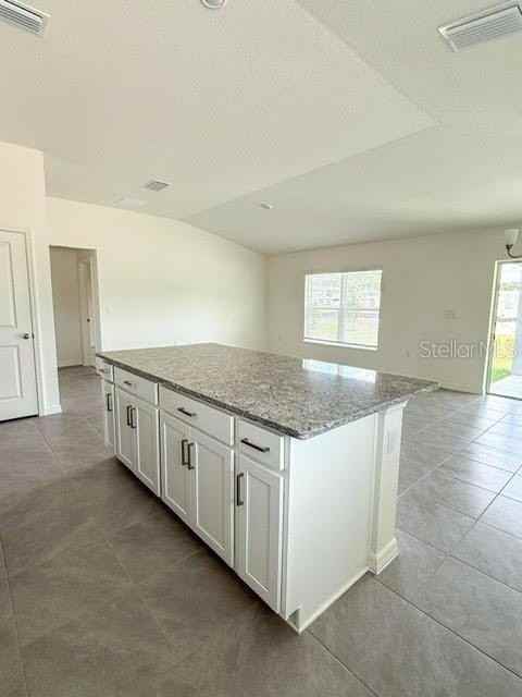 3438 Sanctuary Dr - Photo 5 of 21